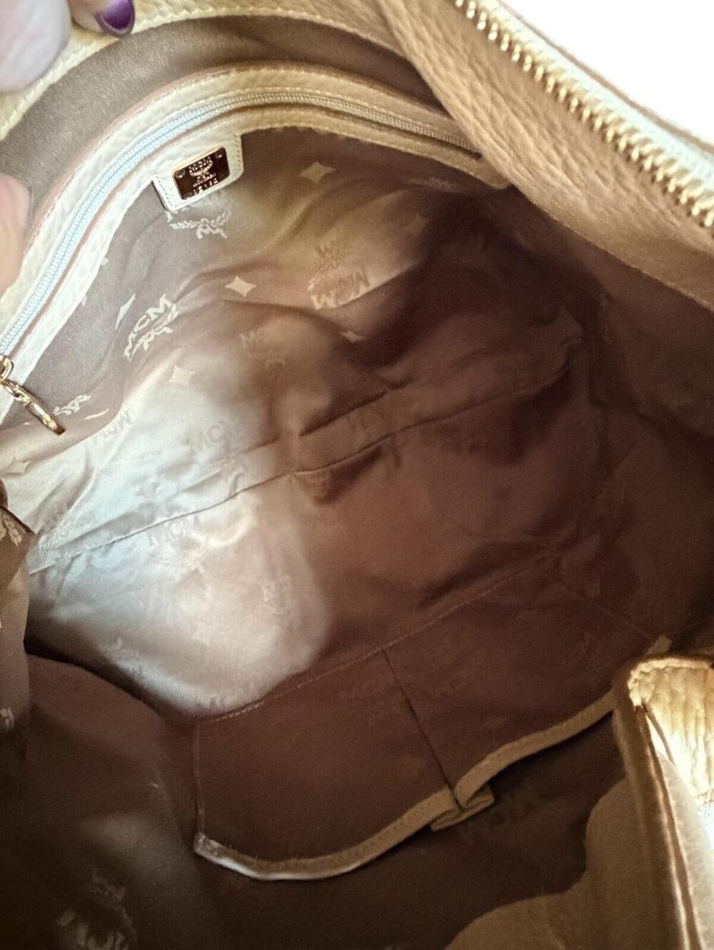 MCM Klara Medium Hobo Bag Beige Pebbled Leather Gold Hardware - Picture 11 of 14